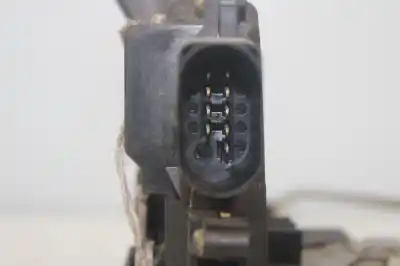 Second-hand car spare part left front door lock for audi a4 b6 (8e2) 2.0 oem iam references 4b1837015g  