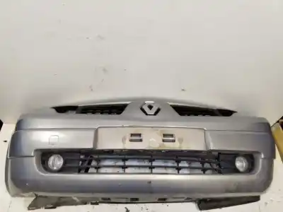 Автозапчасти б/у передний бампер за renault megane ii familiar expression confort 103 cv / 76 kw ссылки oem iam 