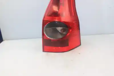 Автозапчасти б/у правый задний фонарь за renault megane ii familiar expression confort 103 cv / 76 kw ссылки oem iam 8200142683