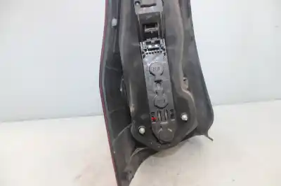 Автозапчастина б/у правий ліхтар для renault megane ii familiar expression confort 103 cv / 76 kw посилання на oem iam 8200142683  