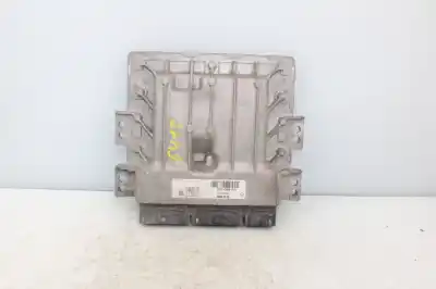 Pièce détachée automobile d'occasion CALCULATEUR MOTEUR ECU pour RENAULT MEGANE IV BERLINA 5P  Références OEM IAM 237104817R  