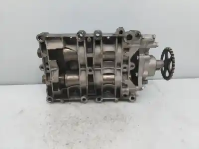Second-hand car spare part OIL PUMP for LAND ROVER FREELANDER (LR2)  OEM IAM references 9636898380  