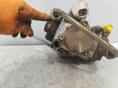 Pezzo di ricambio per auto di seconda mano pompa diniezione per opel corsa c furgoneta/hatchback (x01) 1.7 dti 16v (f08, w5l) riferimenti oem iam 8973138622  