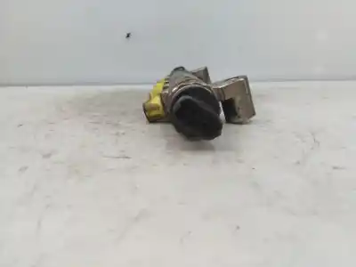 Pièce détachée automobile d'occasion RAMPE D'INJECTEUR pour CHEVROLET CAPTIVA  Références OEM IAM 0445214174  