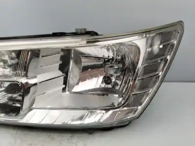 Second-hand car spare part left headlight for dodge journey se oem iam references   