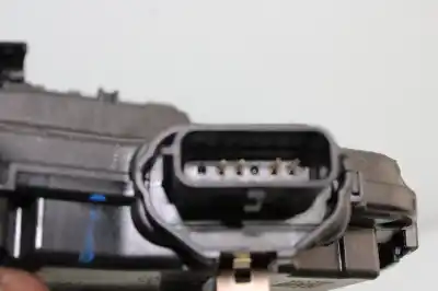 Peça sobressalente para automóvel em segunda mão fechadura da porta traseira direita por renault captur limited referências oem iam 805027072r