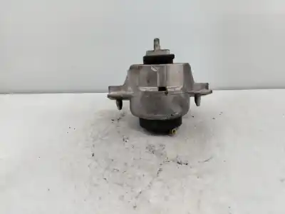 Second-hand car spare part right engine support for land rover range rover velar velar oem iam references m8a2-6a002  