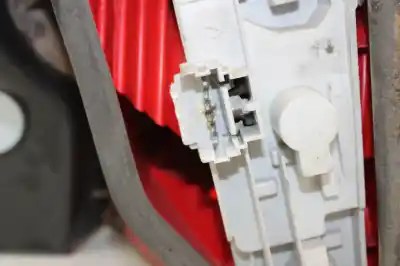 Peça sobressalente para automóvel em segunda mão farolim traseiro esquerdo por renault modus confort dynamique 98 cv / 72 kw referências oem iam 62456  