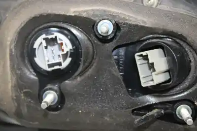 Second-hand car spare part right tailgate light for mazda 3 (bl) 2.0 mzr disi (blefw) oem iam references   