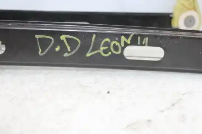 İkinci el araba yedek parçası ÖN SAG PENCERE REGÜLATÖRÜ için SEAT LEON (5F1)  OEM IAM referansları 5F4837462  