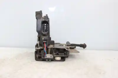 Second-hand car spare part left front door lock for audi a4 avant (8e) 1.9 tdi oem iam references 4b1837015g  