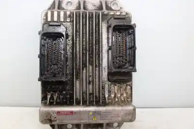 Tweedehands auto-onderdeel ecu motorcontroller voor opel combo edition blue line oem iam-referenties 98021570  