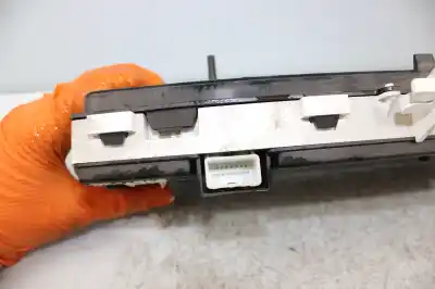 Pezzo di ricambio per auto di seconda mano pannello degli strumenti per toyota corolla (e12) 1.6 16v riferimenti oem iam 8380002c50