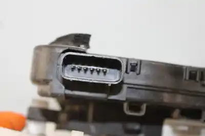 Peça sobressalente para automóvel em segunda mão fechadura da porta traseira direita por kia sportage concept 4x2 referências oem iam 813203u010