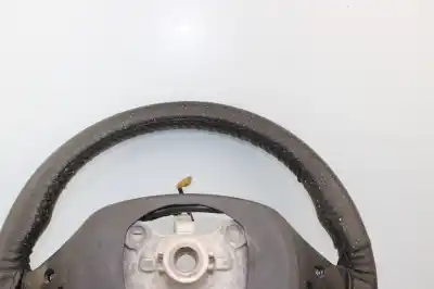 Second-hand car spare part steering wheel for kia ceed ed oem iam references 561101h500eq  