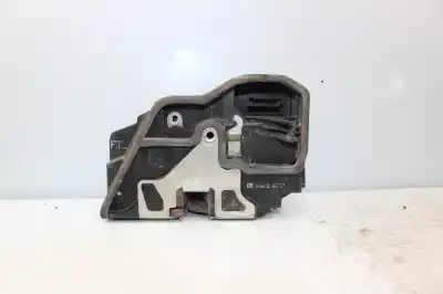 Second-hand car spare part left front door lock for bmw serie 7 (e65/e66) 730d oem iam references 7036167  