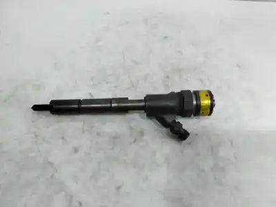 Peça sobressalente para automóvel em segunda mão INJETOR por TOYOTA YARIS (NCP1/NLP1/SCP1)  Referências OEM IAM 2367033010  
