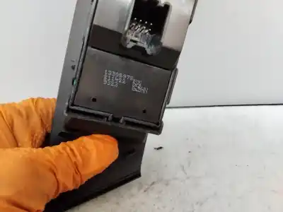 Peça sobressalente para automóvel em segunda mão botão / interruptor elevador vidro dianteiro esquerdo por opel astra j (p10) 1.7 cdti (68) referências oem iam 13305978   Peça sobressalente para automóvel em segunda mão botão / interruptor elevador vidro dianteiro esquerdo por opel astra j (p10) 1.7 cdti (68) referências oem iam 13305978