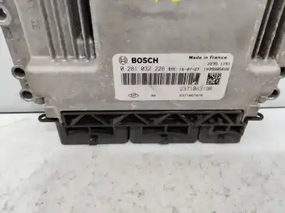 Pezzo di ricambio per auto di seconda mano CENTRALINA MOTORE per RENAULT KADJAR  Riferimenti OEM IAM 237106319R  