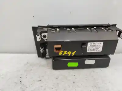 Second-hand car spare part multifunction display for citroen c4 lim. exclusive oem iam references 9804493780  