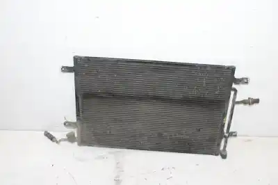 Peça sobressalente para automóvel em segunda mão condensador / radiador de ar condicionado por audi a4 berlina (8e) 2.0 tdi 16v (103kw) referências oem iam 