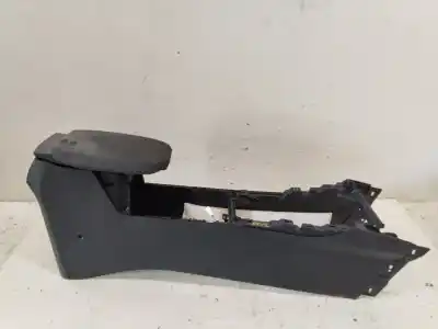 Автозапчастина б/у центральний подлокник для kia xceed etech phev 141 cv / 104 kw посилання на oem iam 