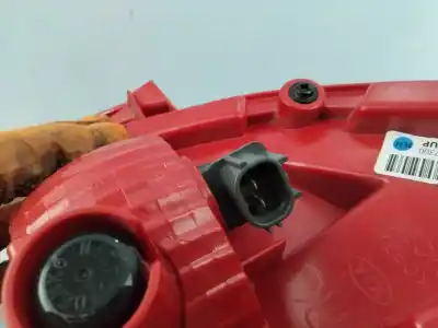 Автозапчасти б/у правая задняя противотуманная фонарь за kia xceed etech phev 141 cv / 104 kw ссылки oem iam 92406j7300  