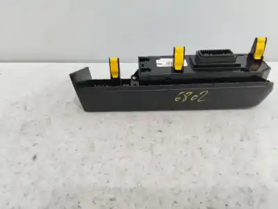 Автозапчасти б/у многофункциональное управление за kia xceed etech phev 141 cv / 104 kw ссылки oem iam 93700j7271wk  