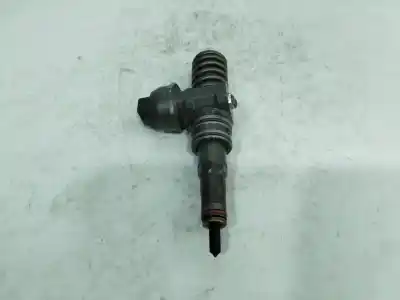 Pezzo di ricambio per auto di seconda mano INIETTORE per SEAT IBIZA SC (6J1)  Riferimenti OEM IAM 0414720334  