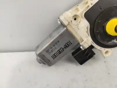 Second-hand car spare part right front window motor for dodge nitro se oem iam references 1001803a001  