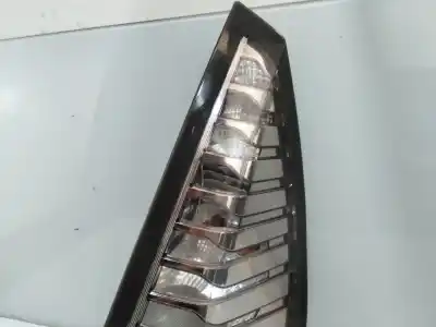 Peça sobressalente para automóvel em segunda mão farolim traseiro direito por renault scenic iii limited referências oem iam 65503764r