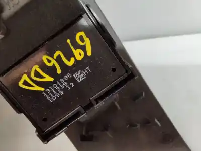 Second-hand car spare part right front power window switch for opel astra j lim. excellence oem iam references 13301886  