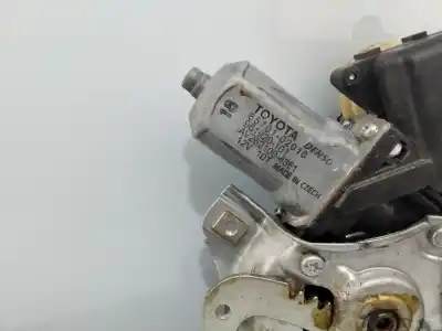Автозапчасти б/у регулятор стекла переднего правого за toyota auris hybrid active ссылки oem iam 8570102010  