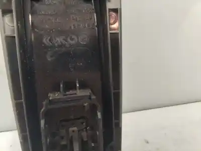 Pezzo di ricambio per auto di seconda mano interruttore alzacristalli anteriore destro per peugeot 308 sw ii (lc_, lj_, lr_, lx_, l4_) 1.6 bluehdi 120 riferimenti oem iam 96777320  