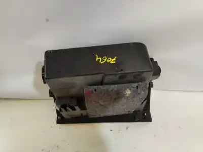 Second-hand car spare part glove compartment for peugeot 308 sw ii (lc_, lj_, lr_, lx_, l4_) 1.6 bluehdi 120 oem iam references 9677995177  