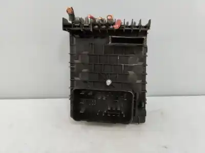 Second-hand car spare part fuse box unit for volkswagen caddy ka/kb (2k) kombi plus oem iam references 017181281  
