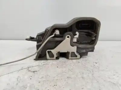 Second-hand car spare part left front door lock for bmw x3 (e83) 2.0d oem iam references 7167065  