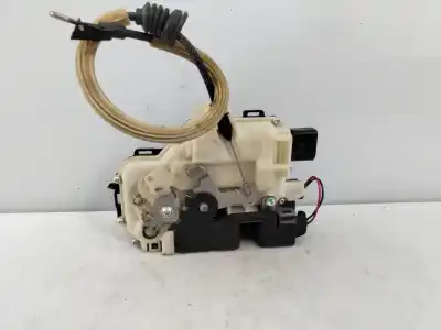 Автозапчасти б/у замок левой передней двери за seat leon (1m1) signo ссылки oem iam    Автозапчасти б/у замок левой передней двери за seat leon (1m1) signo ссылки oem iam