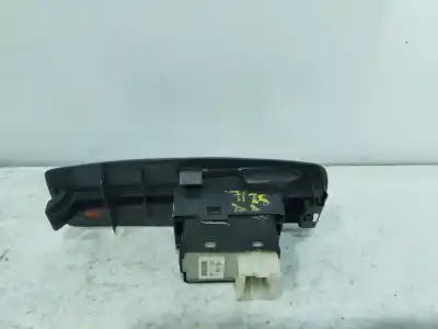 Second-hand car spare part RIGHT FRONT POWER WINDOW SWITCH for RENAULT KOLEOS  OEM IAM references 25411JY00B  