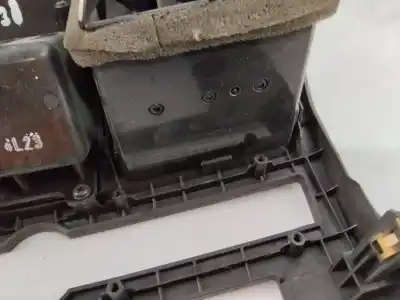 Pezzo di ricambio per auto di seconda mano griglia di aerazione per ssangyong rexton 2.7 turbodiesel cat 186 cv / 137 kw riferimenti oem iam 6961008b00  