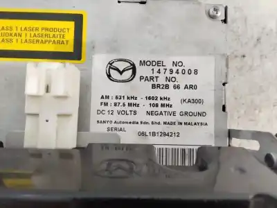 Peça sobressalente para automóvel em segunda mão sistema de áudio / rádio cd por mazda 3 berlina (bk) 1.6 vvt active referências oem iam 14794008