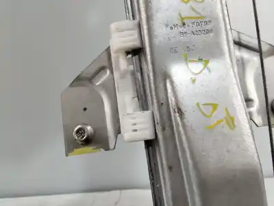 Автозапчастина б/у регулятор переднього правого скла для ford ka+ essential посилання на oem iam b5a23200  