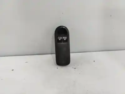 Second-hand car spare part right front power window switch for renault megane ii sedán (lm0/1_) 1.5 dci (lm16) oem iam references 156018090d Second-hand car spare part right front power window switch for renault megane ii sedán (lm0/1_) 1.5 dci (lm16) oem iam references 156018090d