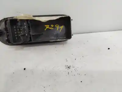 Автозапчастина б/у передній правий віконний вимикач для renault megane ii sedán (lm0/1_) 1.5 dci (lm16) посилання на oem iam 156018090d   Автозапчастина б/у передній правий віконний вимикач для renault megane ii sedán (lm0/1_) 1.5 dci (lm16) посилання на oem iam 156018090d