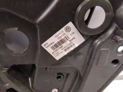 Pezzo di ricambio per auto di seconda mano ALZACRISTALLI ANTERIORE DESTRO per VOLKSWAGEN GOLF VI (5K1)  Riferimenti OEM IAM 5K1 837 730P  