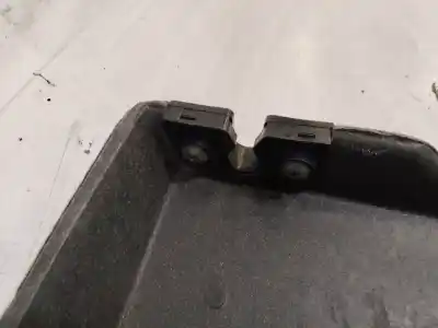 Peça sobressalente para automóvel em segunda mão chapeleira por hyundai getz (tb) 1.1 gl referências oem iam 