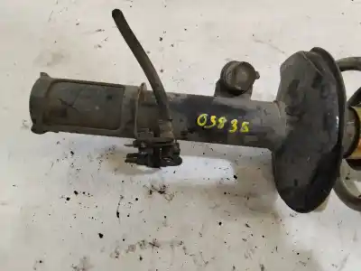 Peça sobressalente para automóvel em segunda mão amortecedor dianteiro direito por toyota corolla (e12) 2.0 d-4d linea luna berlina referências oem iam 