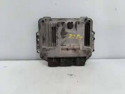 Peça sobressalente para automóvel em segunda mão centralina de motor uce por renault megane ii berlina 5p confort authentique referências oem iam 8200305678