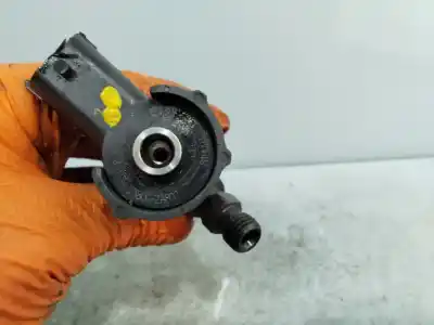 Second-hand car spare part injector for hyundai i40 i cw (vf) 1.7 crdi oem iam references 3338002a800  