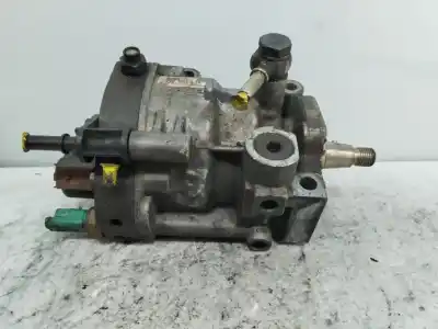 Peça sobressalente para automóvel em segunda mão BOMBA DE INJEÇÃO por RENAULT CLIO II FASE II (B/CB0)  Referências OEM IAM 93037110D  
